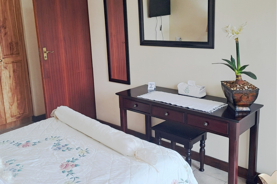 To Let 2 Bedroom Property for Rent in Cola Beach Western Cape